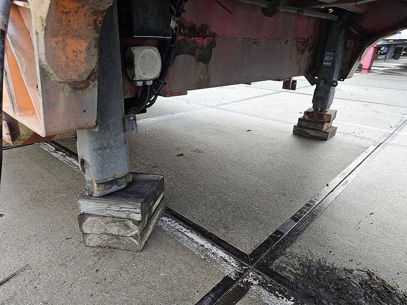 Semi-remorque surbaissé MEUSBURGER MTS-3: photos 8