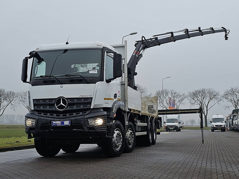 Mercedes-Benz AROCS 3240 HIAB 232ES5 - Camion plateau, Camion grue: photos 1 Mercedes-Benz AROCS 3240 HIAB 232ES5 - Camion plateau, Camion grue: photos 1