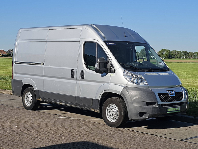 Fourgon utilitaire Peugeot Boxer 3.0 3.0 ltr: photos 5