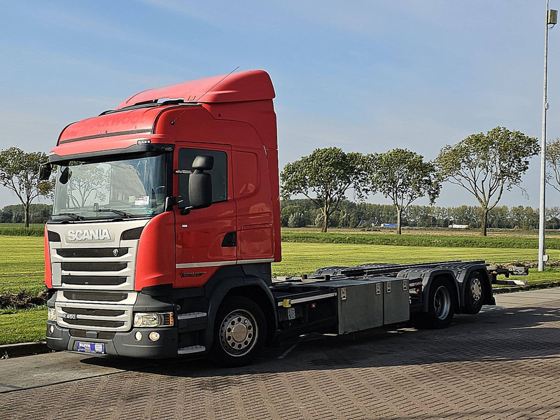 Scania R450 HL 6X2*4 RET. CROWN - Camion porte-conteneur/ Caisse mobile: photos 2 Scania R450 HL 6X2*4 RET. CROWN - Camion porte-conteneur/ Caisse mobile: photos 2