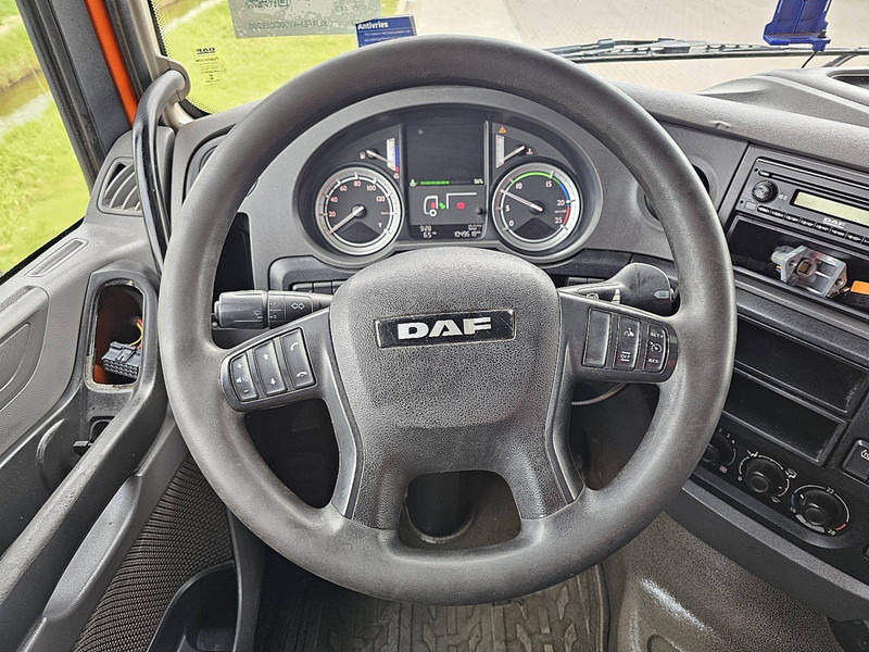 Tracteur routier DAF XF 440 SPACECAB MANUAL: photos 9