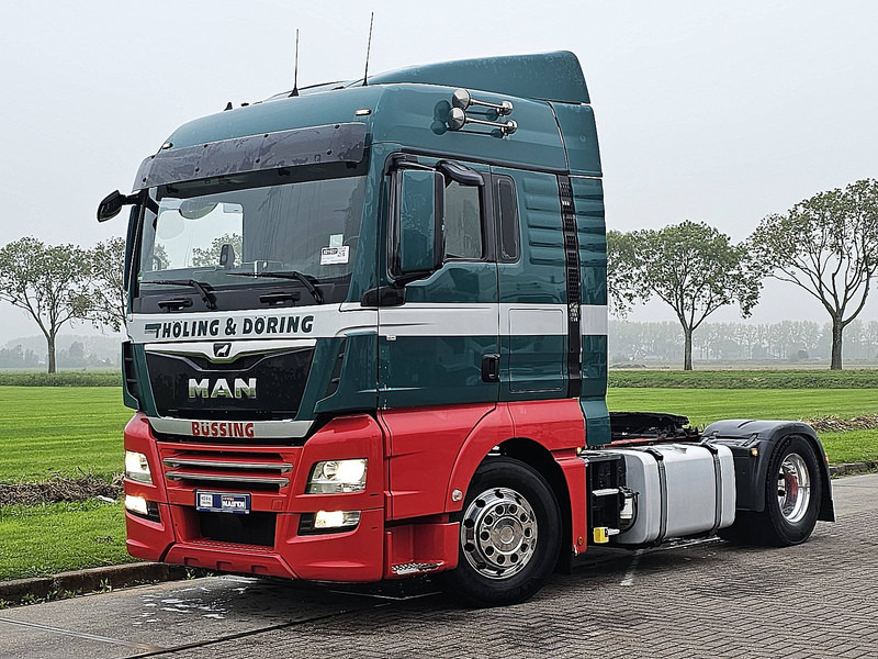 MAN 18.500 TGX XLX RETARDER 2X TANK - Tracteur routier: photos 2 MAN 18.500 TGX XLX RETARDER 2X TANK - Tracteur routier: photos 2