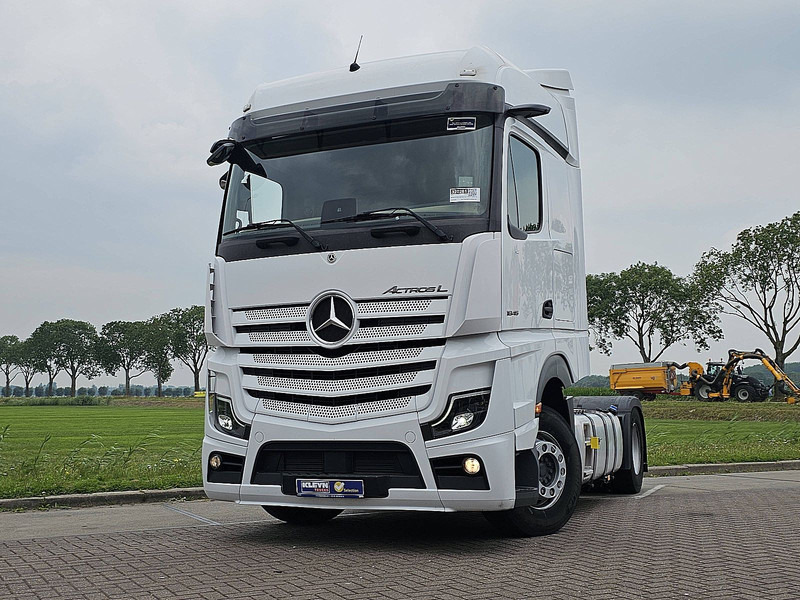 Mercedes-Benz ACTROS 1845 LS BIGSPACE LED 2X TANK - Tracteur routier: photos 1 Mercedes-Benz ACTROS 1845 LS BIGSPACE LED 2X TANK - Tracteur routier: photos 1