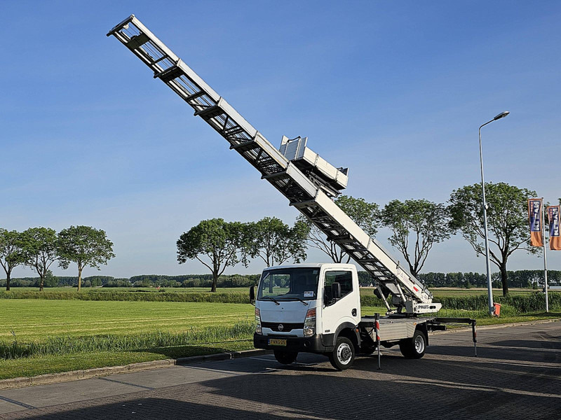 Nissan Cabstar 2.5 27M-Paus-Verhuislift - Véhicule utilitaire: photos 2 Nissan Cabstar 2.5 27M-Paus-Verhuislift - Véhicule utilitaire: photos 2