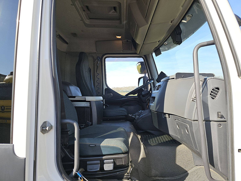 Camion fourgon Volvo FL 220.12: photos 7