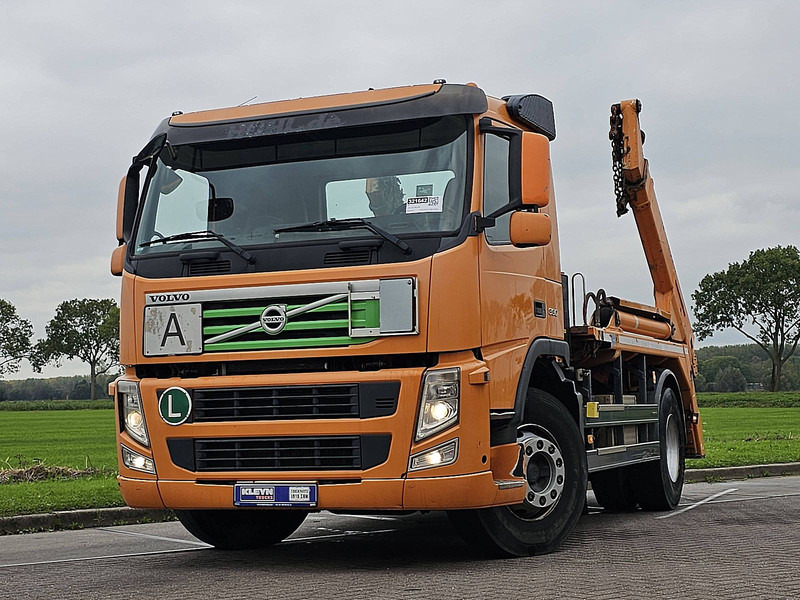 Volvo FM 330 - Camion multibenne: photos 1 Volvo FM 330 - Camion multibenne: photos 1