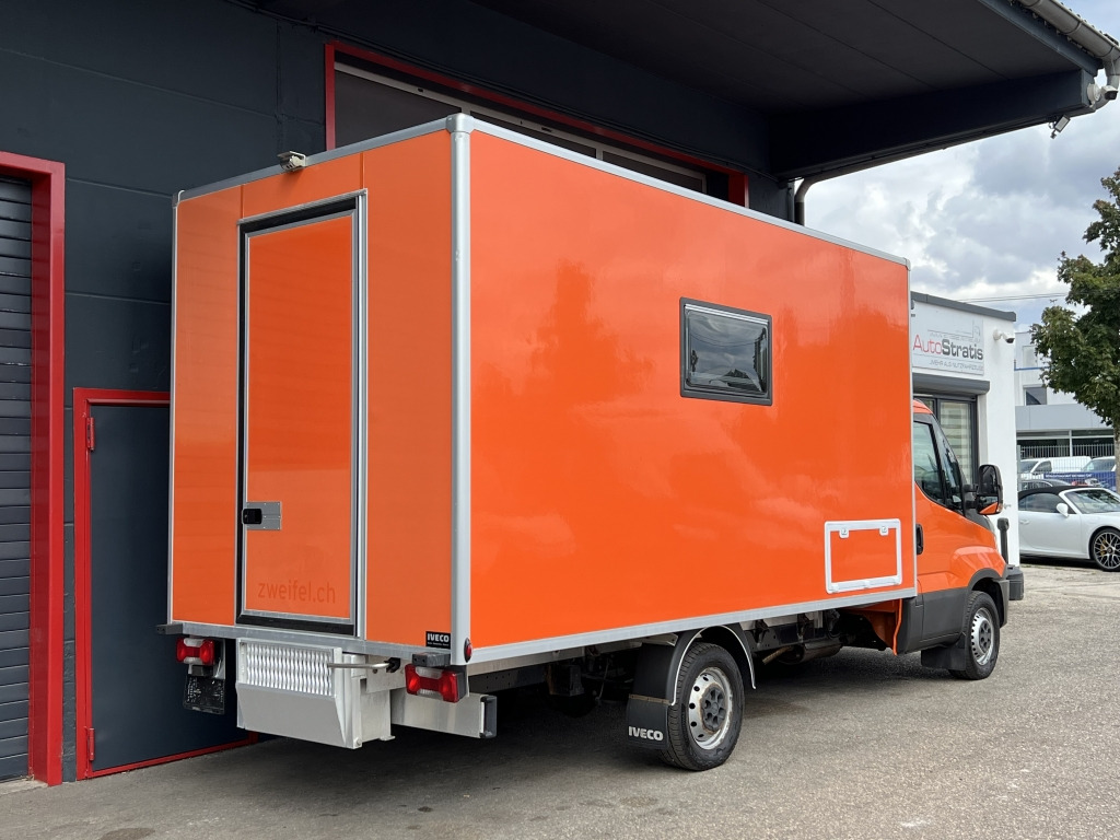 Camping-car Iveco Daily 35S14 Klima Orig.127'km Küche Doppelbett: photos 10 Camping-car Iveco Daily 35S14 Klima Orig.127'km Küche Doppelbett: photos 10