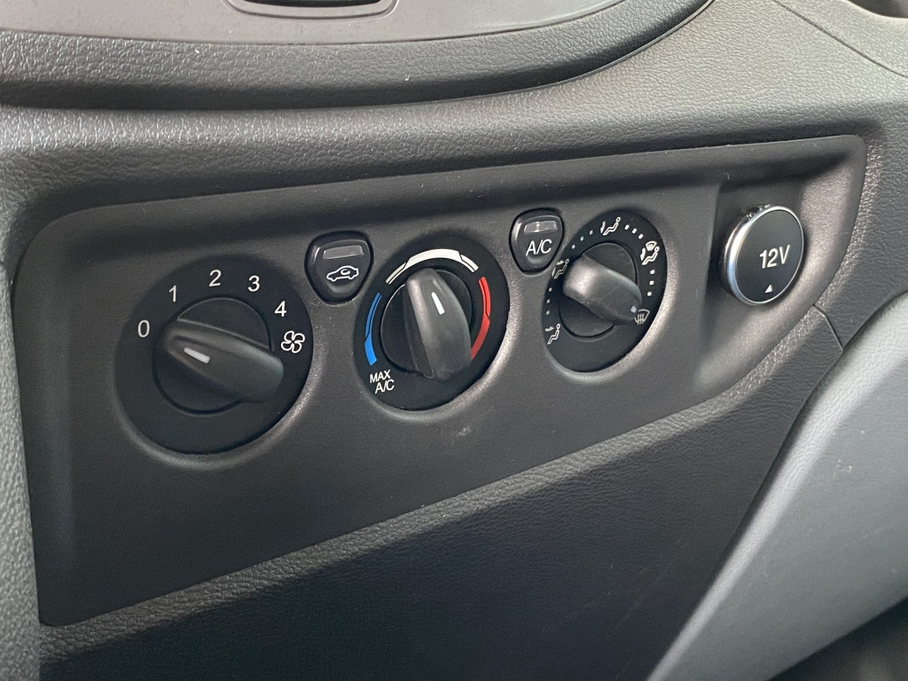 Fourgon grand volume Ford Transit 4x4 L4 Klima 4mKoffer + LBW Tempomat AHK: photos 15