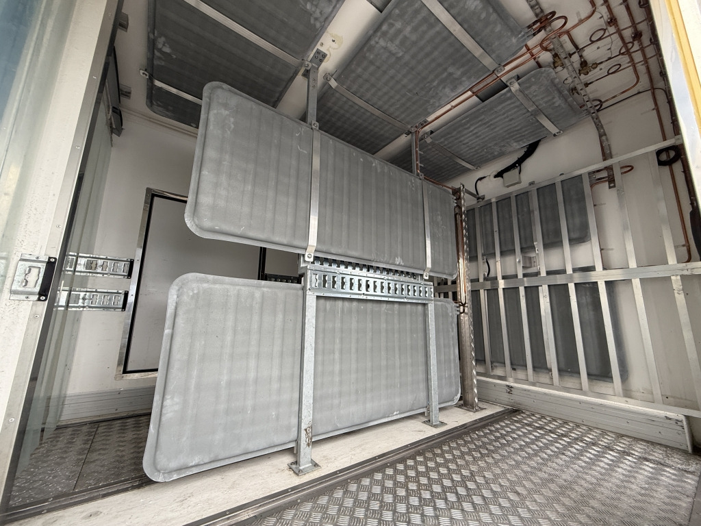 Iveco EC ML120EL22 6,65mEISWAGEN ThermoKingV500MAX ACC - Camion frigorifique: photos 2 Iveco EC ML120EL22 6,65mEISWAGEN ThermoKingV500MAX ACC - Camion frigorifique: photos 2