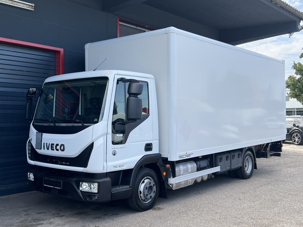 Iveco EuroCargo ML75E16 Klima 6,05m Koffer+LBW 29.'tkm - Fourgon grand volume: photos 1 Iveco EuroCargo ML75E16 Klima 6,05m Koffer+LBW 29.'tkm - Fourgon grand volume: photos 1