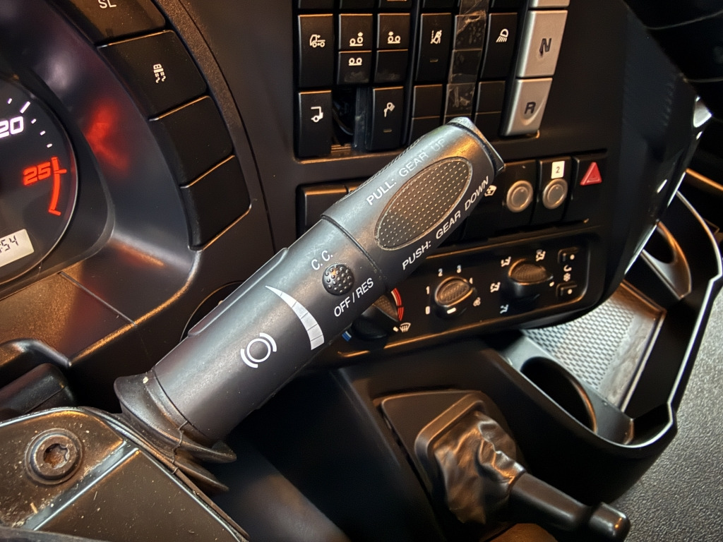 Iveco Stralis AT260S46 Klima Carrier Supra550 Tiefkühl - Camion frigorifique: photos 2 Iveco Stralis AT260S46 Klima Carrier Supra550 Tiefkühl - Camion frigorifique: photos 2