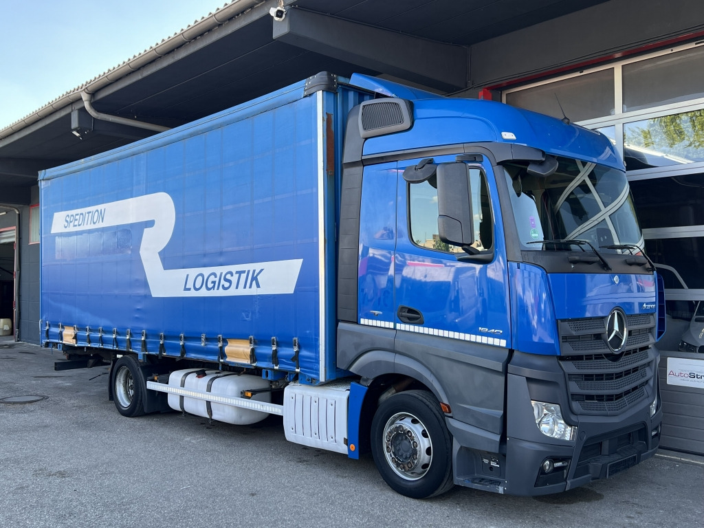 Mercedes-Benz Actros 1840 MEGA Jumbo Klima Retarder ACC-Tempo - Camion porte-conteneur/ Caisse mobile: photos 1 Mercedes-Benz Actros 1840 MEGA Jumbo Klima Retarder ACC-Tempo - Camion porte-conteneur/ Caisse mobile: photos 1