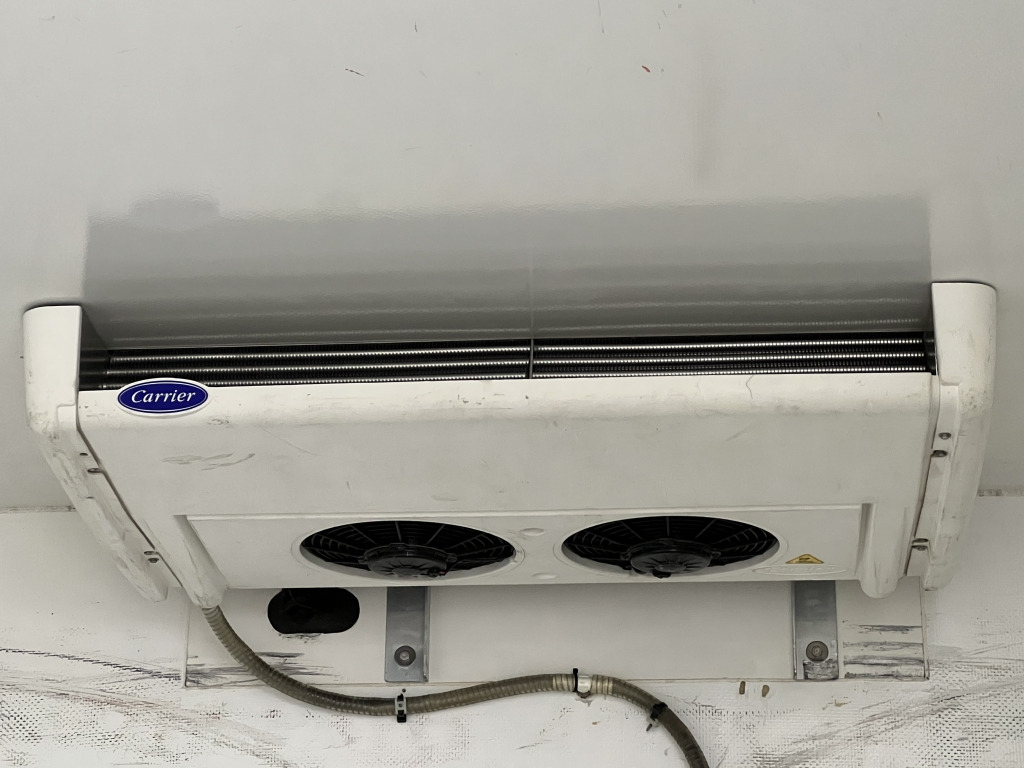 Mercedes-Benz Sprinter 316 CDI 4x4 3,4m CarrierViento Tiefkühl - Utilitaire frigorifique: photos 4 Mercedes-Benz Sprinter 316 CDI 4x4 3,4m CarrierViento Tiefkühl - Utilitaire frigorifique: photos 4