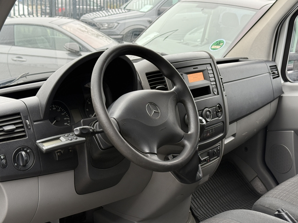 Utilitaire frigorifique Mercedes-Benz Sprinter 513 CDI ThermoKing V-200 Rohrbahnen 516: photos 14 Utilitaire frigorifique Mercedes-Benz Sprinter 513 CDI ThermoKing V-200 Rohrbahnen 516: photos 14