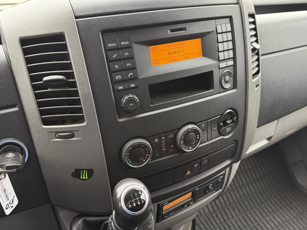 Utilitaire frigorifique Mercedes-Benz Sprinter 513 CDI ThermoKing V-200 Rohrbahnen 516: photos 15 Utilitaire frigorifique Mercedes-Benz Sprinter 513 CDI ThermoKing V-200 Rohrbahnen 516: photos 15