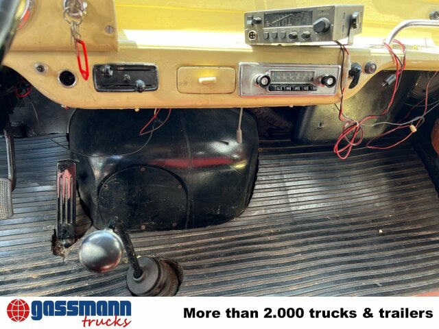 Ford FK 2500 4x2 LF8 Feuerwehr - Camion de pompier: photos 4 Ford FK 2500 4x2 LF8 Feuerwehr - Camion de pompier: photos 4