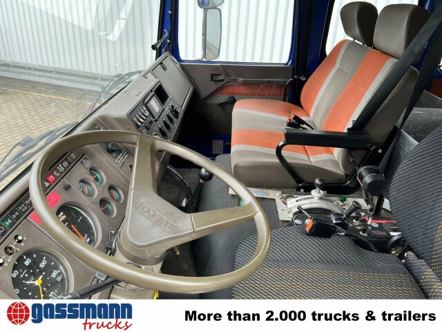 Iveco 120-23 AW 4x4 Doka, V8-Motor, Gerätewagen, - Camion de pompier: photos 4 Iveco 120-23 AW 4x4 Doka, V8-Motor, Gerätewagen, - Camion de pompier: photos 4