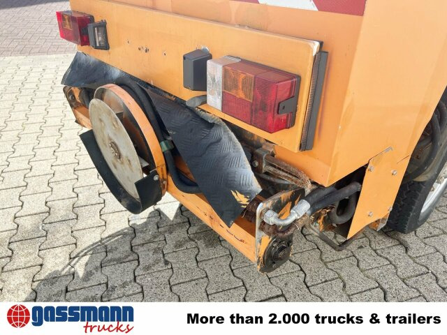 KIEFER HY 1251 / 4x4 Bokimobil, Winterdienst - Balayeuse de voirie: photos 3 KIEFER HY 1251 / 4x4 Bokimobil, Winterdienst - Balayeuse de voirie: photos 3