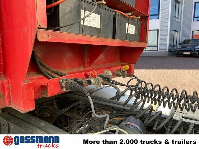 Langendorf SATUE 20/24 mit durchgehender hydr. Rampe - Semi-remorque surbaissé: photos 4 Langendorf SATUE 20/24 mit durchgehender hydr. Rampe - Semi-remorque surbaissé: photos 4