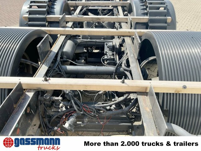 MAN 25/18.284 6x2-4 LL, Retarder, Lenkachse - Châssis cabine: photos 4 MAN 25/18.284 6x2-4 LL, Retarder, Lenkachse - Châssis cabine: photos 4