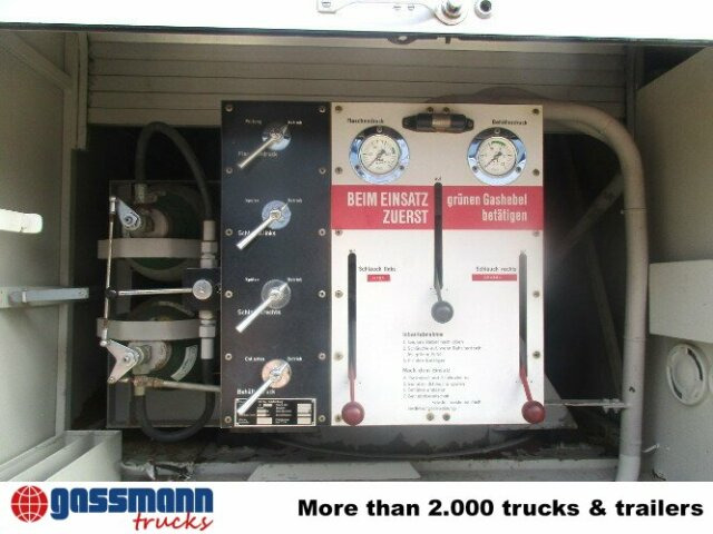 MAN 450 HALF TRO-TLF 16 - Camion de pompier: photos 2 MAN 450 HALF TRO-TLF 16 - Camion de pompier: photos 2