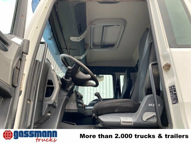 MAN TGS 40.400 6x4 BB mit 20.000l Tank - Camion citerne: photos 4 MAN TGS 40.400 6x4 BB mit 20.000l Tank - Camion citerne: photos 4