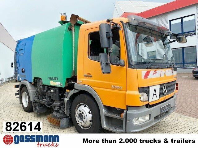 Mercedes-Benz Atego 1524 L 4x2 Kehrmaschine FAUN Viajet - Balayeuse de voirie: photos 1 Mercedes-Benz Atego 1524 L 4x2 Kehrmaschine FAUN Viajet - Balayeuse de voirie: photos 1