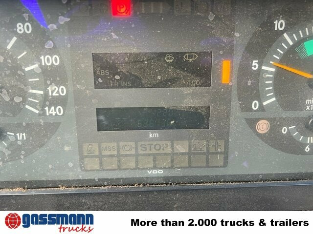 Mercedes-Benz Atego 818 4x2 - Camion plateau: photos 4 Mercedes-Benz Atego 818 4x2 - Camion plateau: photos 4