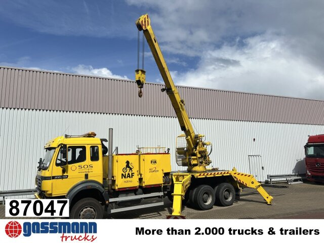 Mercedes-Benz SK II 2638/44 A 6x6, V8, Retarder, Kran, 2x - Camion grue: photos 1 Mercedes-Benz SK II 2638/44 A 6x6, V8, Retarder, Kran, 2x - Camion grue: photos 1