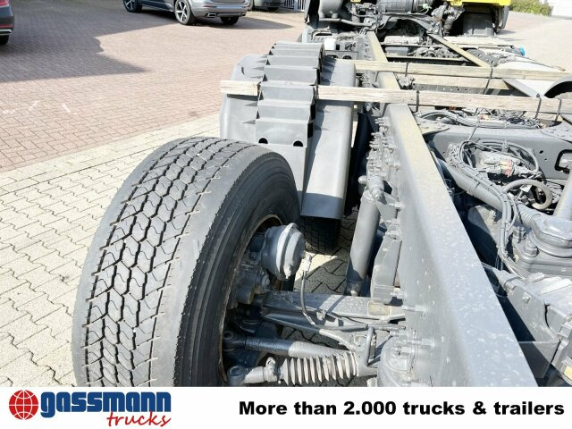 Châssis cabine Volvo FM 450 6x2, Motorabtrieb, Lenk-/Liftachse: photos 15