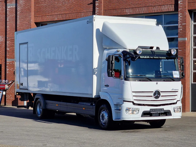 Mercedes-Benz Atego 1524 Box with sidedoors - Zepro loadlift - Full air - Euro 6 - Automatic - Camera system - Camion fourgon: photos 1 Mercedes-Benz Atego 1524 Box with sidedoors - Zepro loadlift - Full air - Euro 6 - Automatic - Camera system - Camion fourgon: photos 1