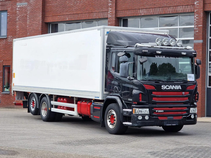 Scania P280 6x2*4 - Box - Loadlift - Low KM - Steering axle - Euro 6 - Full air - Camion fourgon: photos 1 Scania P280 6x2*4 - Box - Loadlift - Low KM - Steering axle - Euro 6 - Full air - Camion fourgon: photos 1