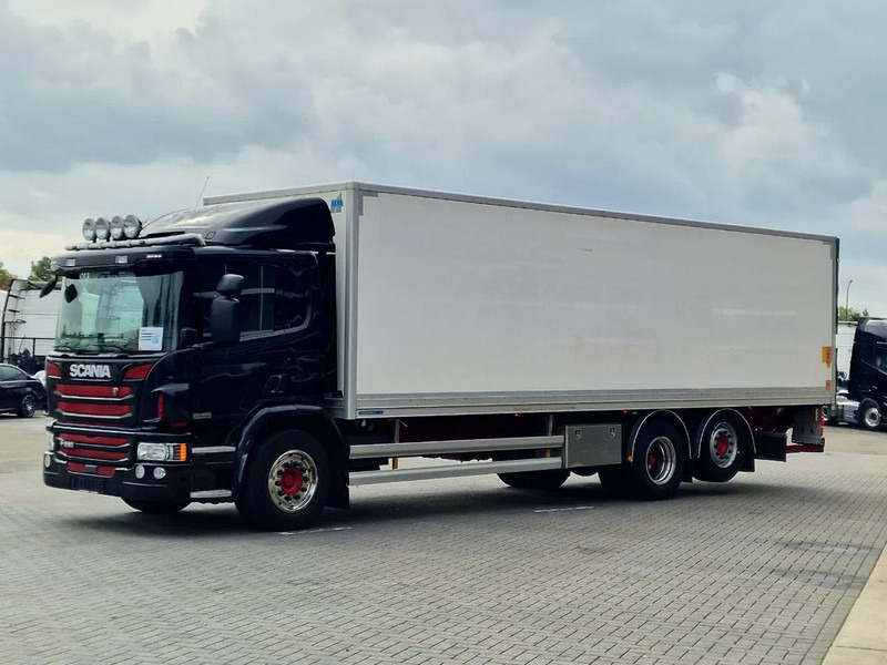 Scania P280 6x2*4 - Box - Loadlift - Low KM - Steering axle - Euro 6 - Full air - Camion fourgon: photos 3 Scania P280 6x2*4 - Box - Loadlift - Low KM - Steering axle - Euro 6 - Full air - Camion fourgon: photos 3