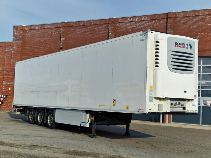 Schmitz Cargobull SCB*S3B - Frigo Schmitz - Hooks/Rohrbahnen/Vleeshang - ATP/FRC - Pallet box - Semi-remorque isothermique: photos 1 Schmitz Cargobull SCB*S3B - Frigo Schmitz - Hooks/Rohrbahnen/Vleeshang - ATP/FRC - Pallet box - Semi-remorque isothermique: photos 1