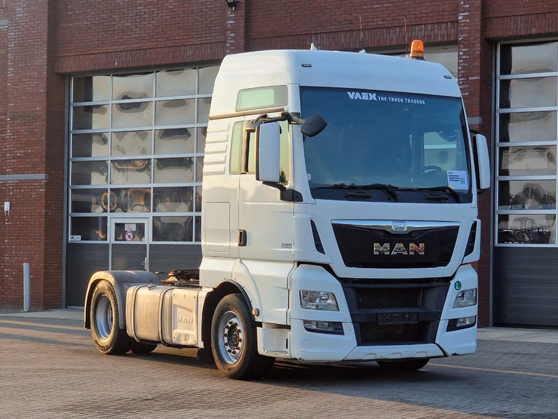 MAN TGX 18.480 4x2 - Intarder/Retarder - PTO/Hydraulic - Euro 6 - Tracteur routier: photos 1 MAN TGX 18.480 4x2 - Intarder/Retarder - PTO/Hydraulic - Euro 6 - Tracteur routier: photos 1