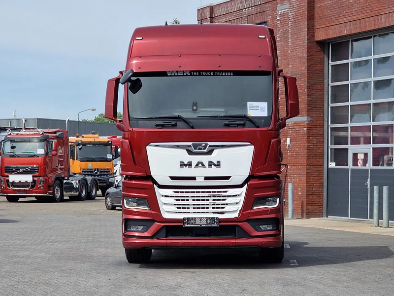 MAN TGX 18.510 4x2 - Retarder - Night clima - 2x tank - Navi - Full spoiler - Tracteur routier: photos 2 MAN TGX 18.510 4x2 - Retarder - Night clima - 2x tank - Navi - Full spoiler - Tracteur routier: photos 2