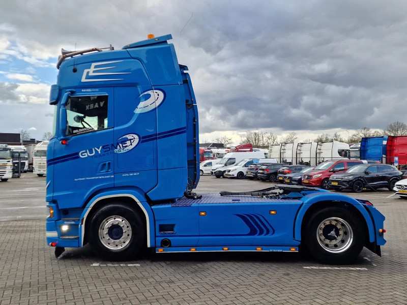 Scania S500 NGS Highline 4x2 - PTO/Hydraulic - Retarder - Custom exterior - Full air - Leather - Navi - Tracteur routier: photos 4 Scania S500 NGS Highline 4x2 - PTO/Hydraulic - Retarder - Custom exterior - Full air - Leather - Navi - Tracteur routier: photos 4