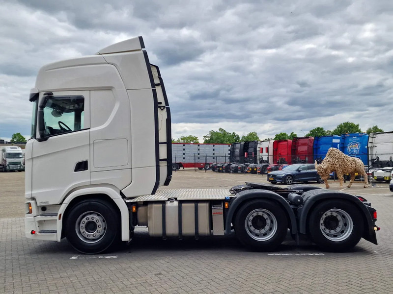 Scania S540 NGS Highline 6x4 - Retarder - Full air - Leather - Led - Fridge - TV - Tracteur routier: photos 4 Scania S540 NGS Highline 6x4 - Retarder - Full air - Leather - Led - Fridge - TV - Tracteur routier: photos 4