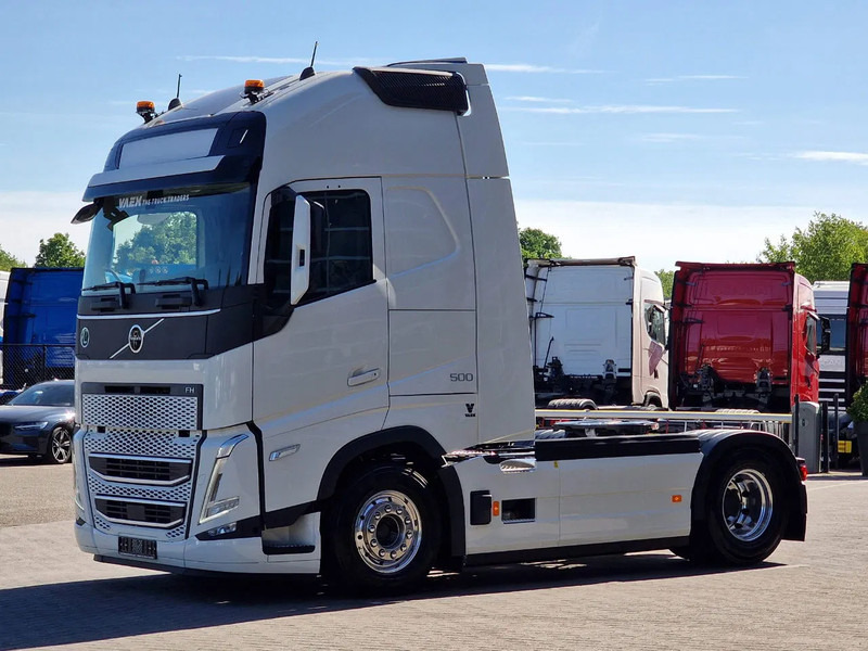 Volvo FH 13.500 Globetrotter XL 4x2 - NEW - Full spec - I parkcool - Full air - - Tracteur routier: photos 3 Volvo FH 13.500 Globetrotter XL 4x2 - NEW - Full spec - I parkcool - Full air - - Tracteur routier: photos 3