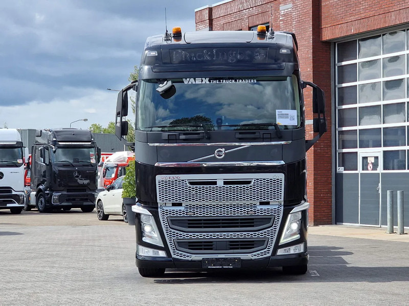 Volvo FH 13.540 Globetrotter 6x2 - Full air - VEB+ - Led - Tracteur routier: photos 2 Volvo FH 13.540 Globetrotter 6x2 - Full air - VEB+ - Led - Tracteur routier: photos 2