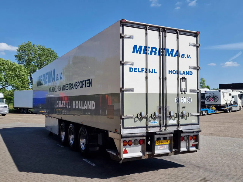 Vogelzang Thermoking SL-400e Frigo - Loadlift - BPW Axle - Disc brakes - Semi-remorque frigorifique: photos 5 Vogelzang Thermoking SL-400e Frigo - Loadlift - BPW Axle - Disc brakes - Semi-remorque frigorifique: photos 5