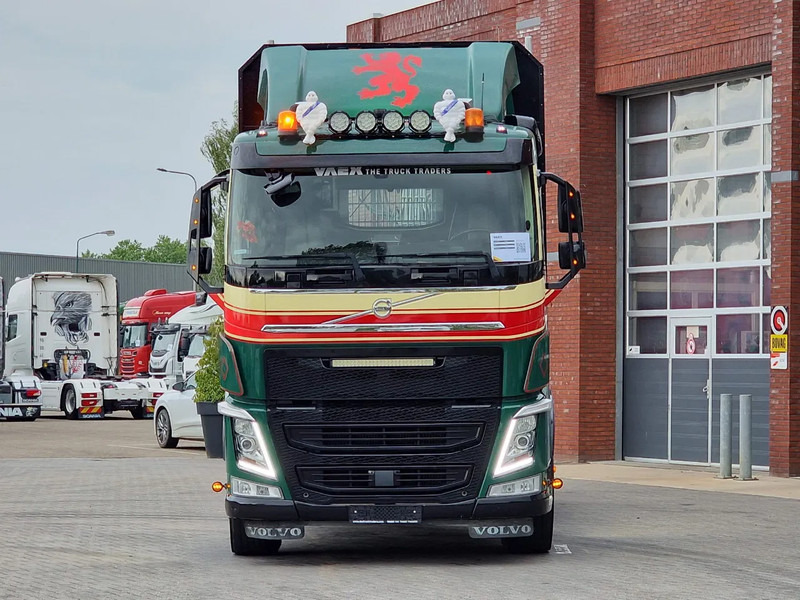 Volvo FH 13.540 6x4 - HIAB / Loglift F125Z 80 Crane - Krane - Grua year 2019 - Camion grumier, Camion grue: photos 4 Volvo FH 13.540 6x4 - HIAB / Loglift F125Z 80 Crane - Krane - Grua year 2019 - Camion grumier, Camion grue: photos 4