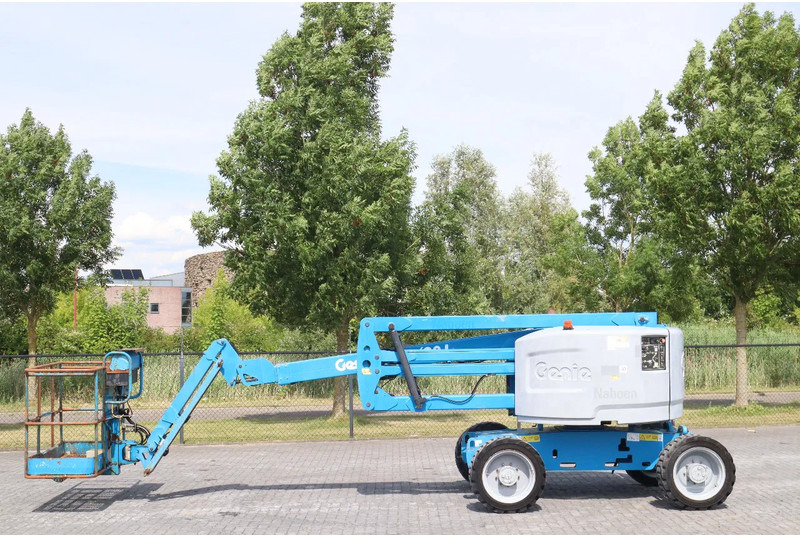 Genie Z51/J | 17.6 METER | GOOD CONDITION - Nacelle articulée: photos 1 Genie Z51/J | 17.6 METER | GOOD CONDITION - Nacelle articulée: photos 1