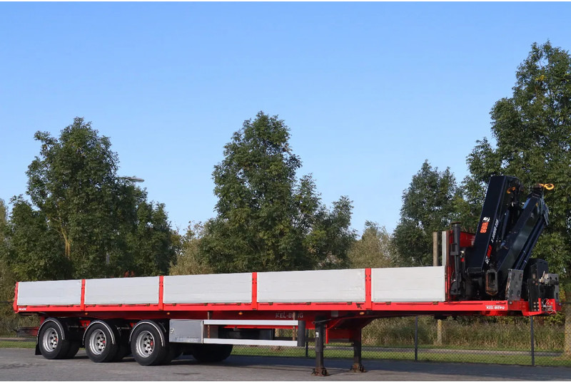 Kelberg HIAB 228-4 | 3 AXLE | LIFT AXLE | 2X STEERING | KRAN / CRANE - Semi-remorque plateau: photos 4 Kelberg HIAB 228-4 | 3 AXLE | LIFT AXLE | 2X STEERING | KRAN / CRANE - Semi-remorque plateau: photos 4