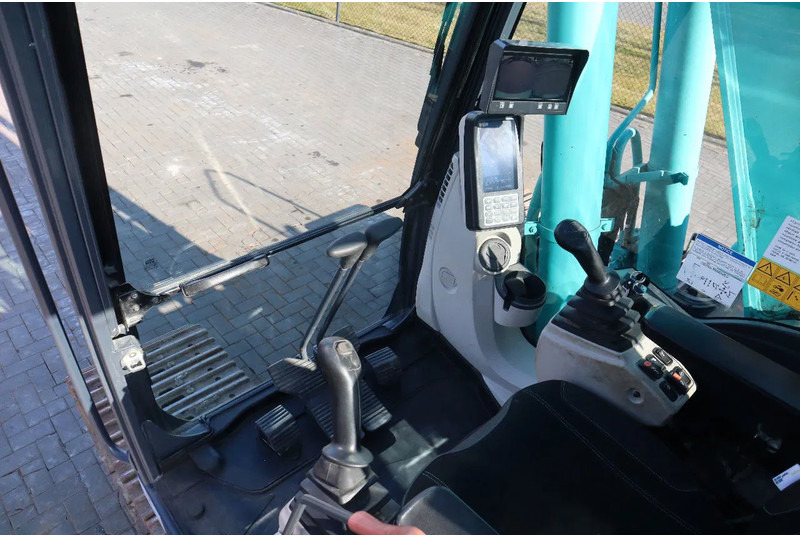 Pelle sur chenille Kobelco SK260 NLC -10E | 18.5 METER LONG REACH | TILT BUCKET: photos 18