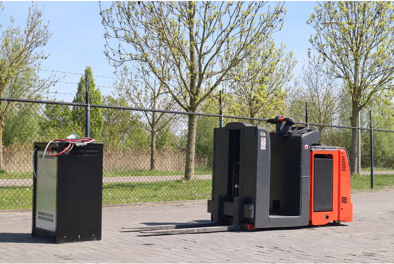 Linde V08-02 | 1.8 METER | 380 KG - Préparateur de commandes: photos 2 Linde V08-02 | 1.8 METER | 380 KG - Préparateur de commandes: photos 2