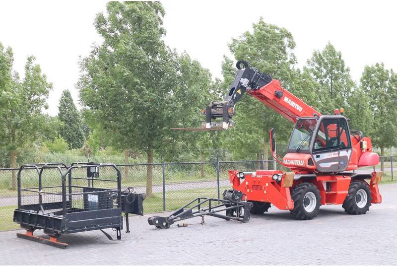 Manitou MRT 1840 EASY | REMOTE | BASKET | JIB WINCH | FORKS - Chariot télescopique: photos 2 Manitou MRT 1840 EASY | REMOTE | BASKET | JIB WINCH | FORKS - Chariot télescopique: photos 2