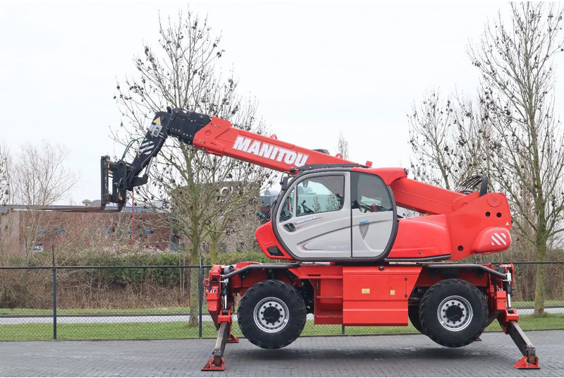 Manitou MRT 2150 + S2 PRIVILEGE | REMOTE | AIRCO | FORKS - Chariot télescopique: photos 1 Manitou MRT 2150 + S2 PRIVILEGE | REMOTE | AIRCO | FORKS - Chariot télescopique: photos 1