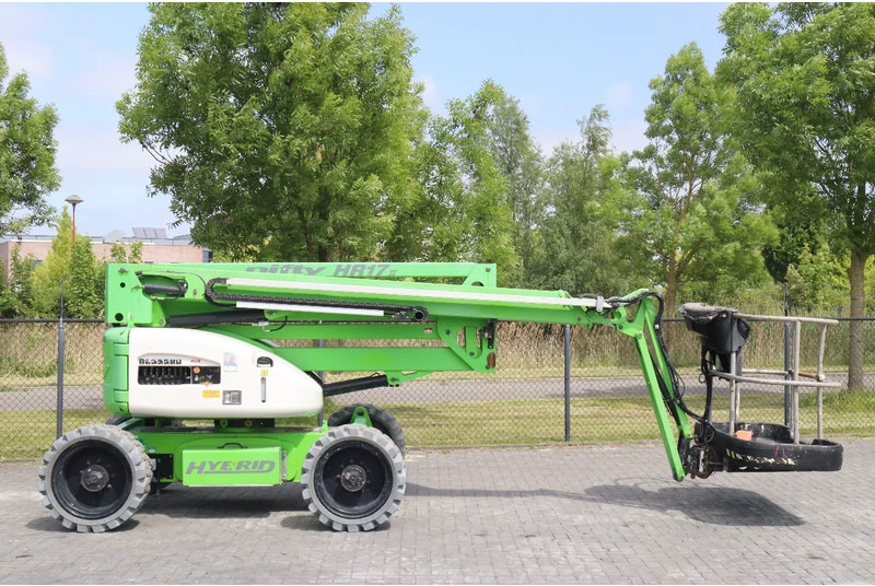 Niftylift HR17 HYBRID MKII | 17 METER | LOW HOURS - Nacelle articulée: photos 4 Niftylift HR17 HYBRID MKII | 17 METER | LOW HOURS - Nacelle articulée: photos 4