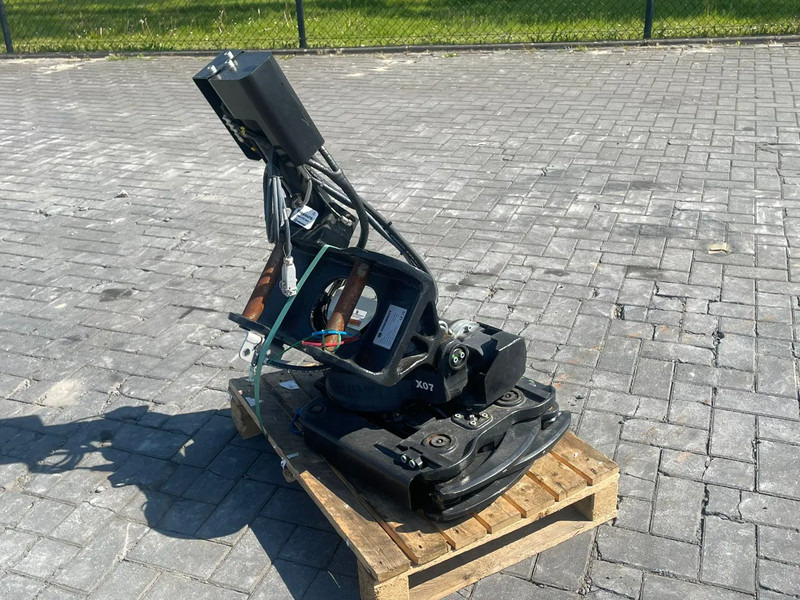 STEELWRIST X07 S40 GR FPH GEN 2 | S40 | GRIPPER | NEW / UNUSED - Tiltrotator pour Engins de chantier: photos 3 STEELWRIST X07 S40 GR FPH GEN 2 | S40 | GRIPPER | NEW / UNUSED - Tiltrotator pour Engins de chantier: photos 3